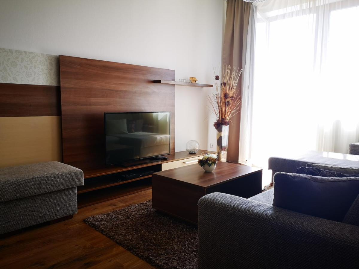 Apartman Laria Vel'ka Lomnica Esterno foto